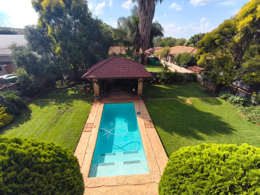 3 Bedroom Property for Sale in Safari Gardens North West